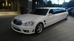 Лімузин Mercedes-Benz W 221 рестайлінг